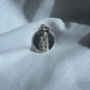 Medalla Virgen de la Peña de Aniés Plata 1ª Ley Joyería Cuarzos