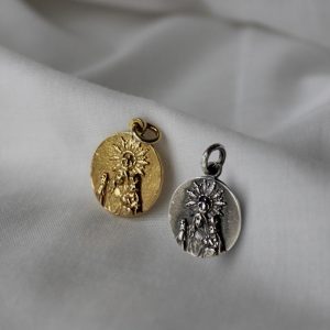 Medalla Virgen de la Corona de Almudévar chapada en Oro 18K o Plata de 1ª Ley